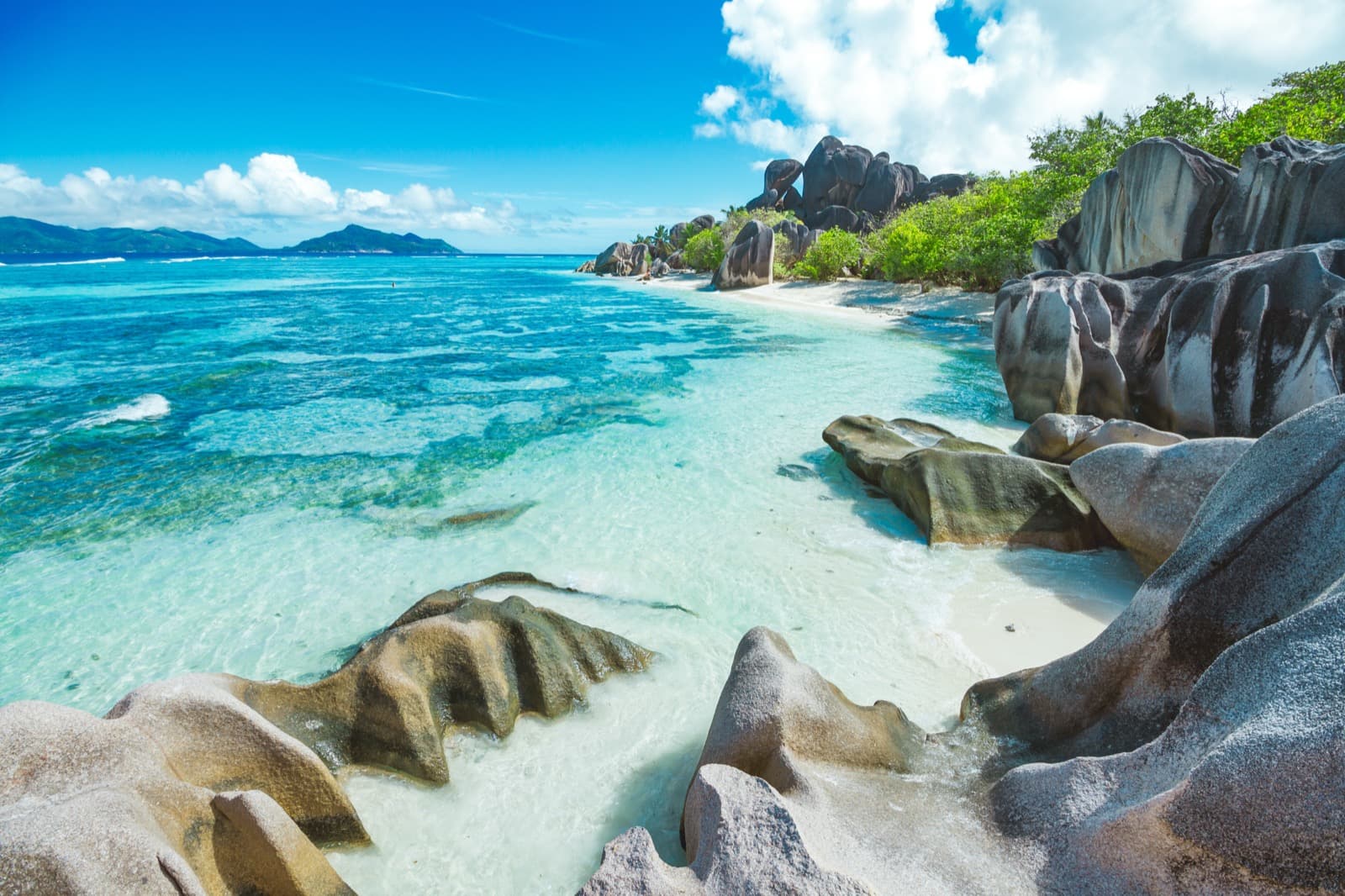 Baie Lazare & Anse Soleil